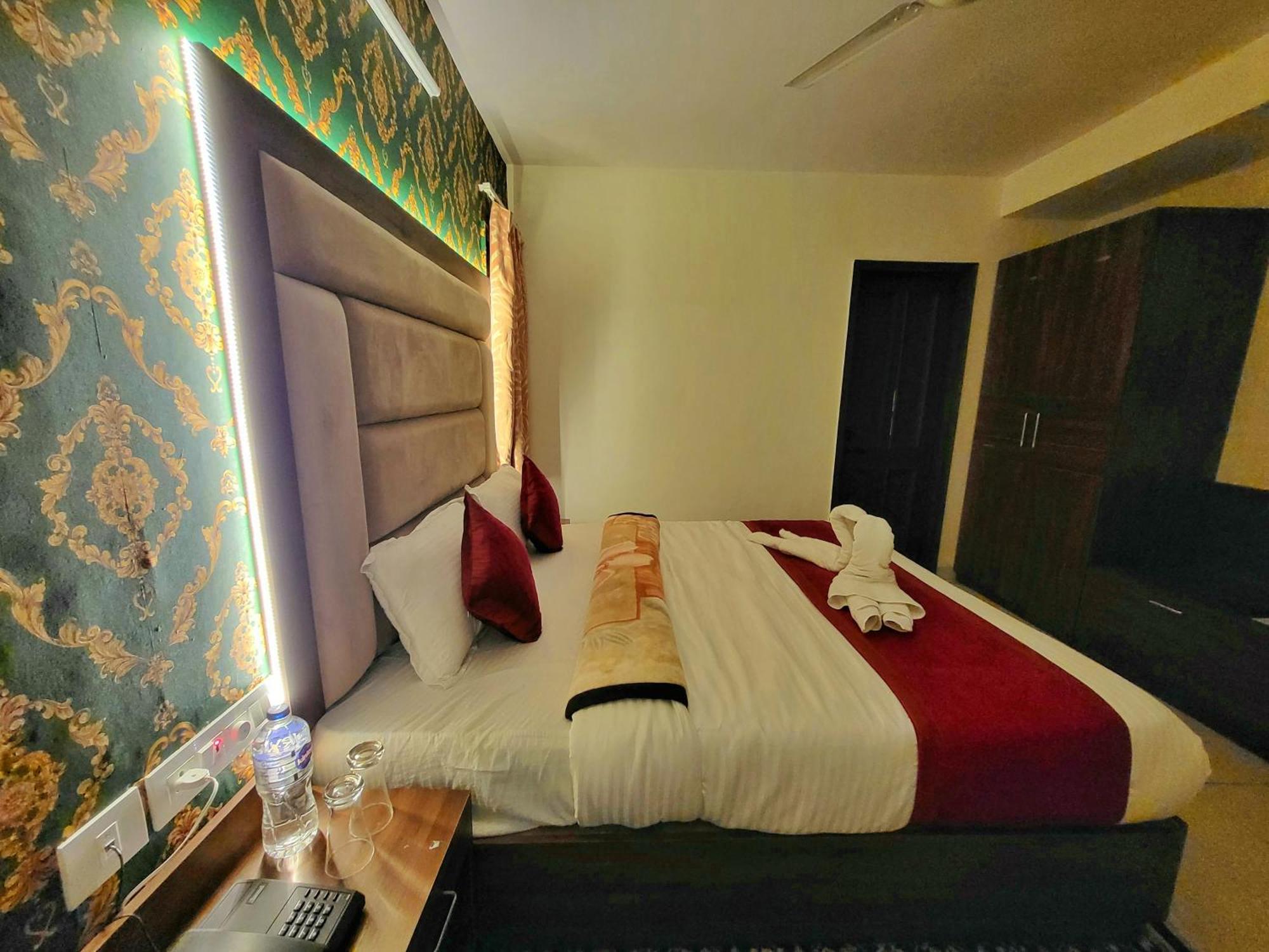 Bay Leaf By Live Inn ชิมลา ภายนอก รูปภาพ